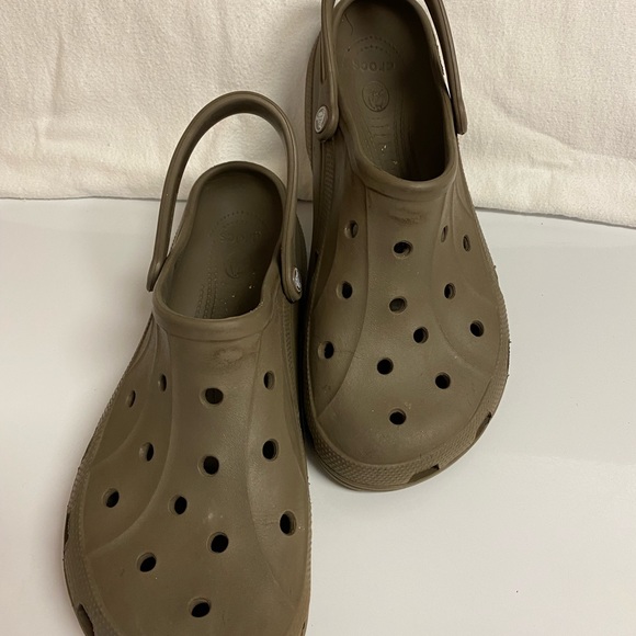Men’s Iconic Comfort Crocs 🐊 - Picture 6 of 9
